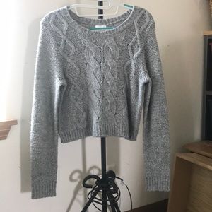Grey knit crop top sweater